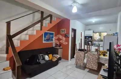 Casa sobrado à venda - 2 quartos | garagem privativa | florianópolis - bairro muquém r$260.000,00