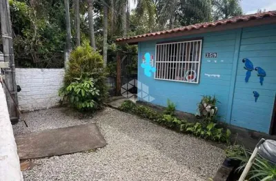Casa com 8 Quartos em Ingleses, Florianópolis - R$ 1.380.000