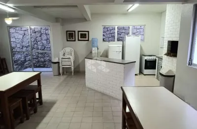 Apartamento à venda em coqueiros - florianópolis  descubra o seu novo lar neste encantador apartamento de 1 quarto, localizado na rua são pio x, no co