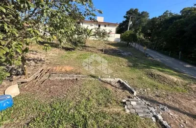 Terreno à venda na Marieta Andrade Pires De Macedo, 100, Aririu, Palhoça