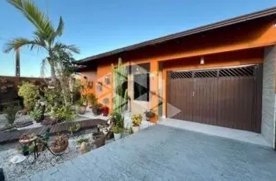 Casa com 3 quartos à venda na Servidão Hermann Vieira, 143, Bom Viver, Biguaçu