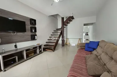 Sobrado à venda com 3 quartos, 3 banheiros, 2 vagas e 191m² por r$ 650.000