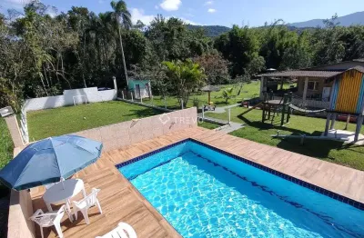 Chácara à venda, 6 dorm, piscina, campo de futebol, 3.000 m² por r$ 1.100.000,00