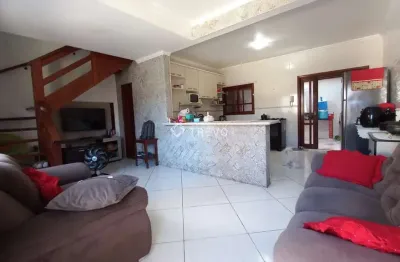 Casa em villagio à venda 3 dorm, 2 wc, 2 vagas em bertioga/sp
