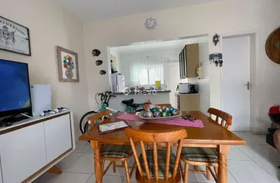 Casa em villagio a 150 metros da praia à venda 2 dorm/2 wc/1 vaga em bertioga/sp