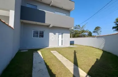 Casa recém construída 2 suítes/2vagas/quintal em bertioga/sp