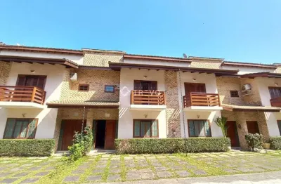 Sobrado triplex em villagio com 3 dorm/4 wc/2 vagas à venda em bertioga/sp