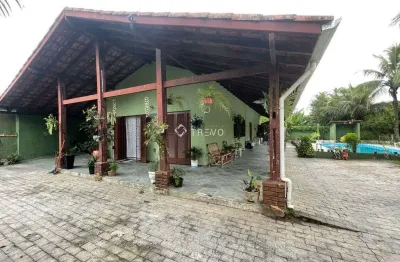 Casa à venda com 3 quartos, sendo 1 suíte, 7 vagas e 327m² por r$ 750.000