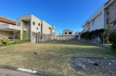 Terreno à venda com 660 m²  em um dos melhores condomínios de bertioga/sp