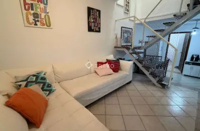 Village para locação anual com 2 quartos, 2 banheiros, 1 vaga de garagem