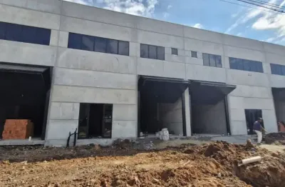 Barracão / Galpão / Depósito para alugar na Avenida das Universidades, Pedra Branca, Palhoça