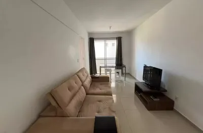 Apartamento semi-mobiliado à 50 metros da unisul e do passeio pedra branca .