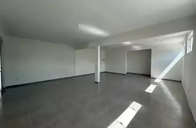 Sala comercial e 1 banheiro para alugar, 70 m² por r$ 2.300/mês são sebastião, palhoça - sc