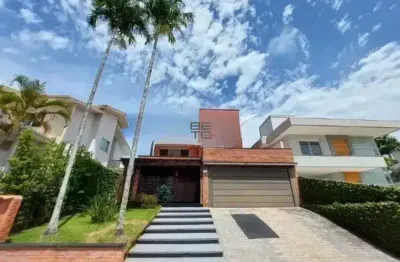 Casa de alto padrão de 3 quartos com 1 suite e hidromassagem, disponivel na pedra branca, palhoçasc