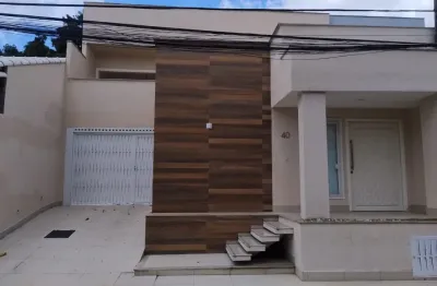 Casa em condomínio fechado para alugar na estrada cachamorra, campo grande, rj.