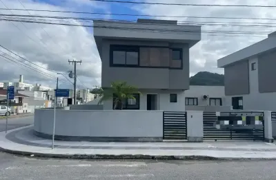 Casa com 3 quartos à venda na Rua da Conceição, 56, Bela Vista, Palhoça
