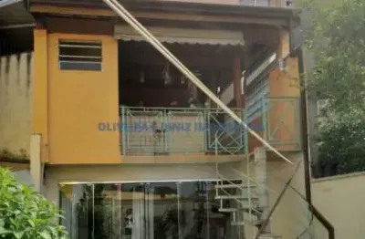 Sobrado c/4 pavimentos.aceita permuta apto em osasco até 600 mil. próximo da acm osasco e fórum