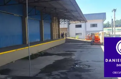 Galpão com 2.111 m² a/c para locação  no jardim belval, barueri