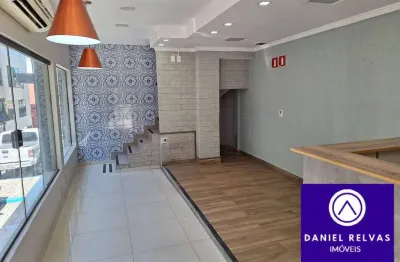 Prédio Comercial  Bem Localizado à Alugar no Centro Comercial de Alphaville