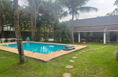 Casa para Venda em São Sebastião, Barra do Sahy, 4 dormitórios, 4 suítes, 5 banheiros, 6 vagas