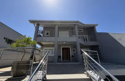 Casa para Venda em Canoas, Igara, 4 dormitórios, 4 suítes, 7 banheiros, 7 vagas