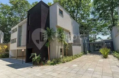 Casa em condomínio fechado com 4 quartos à venda na Rua José Gambarini, 48, Jardim Cordeiro, São Paulo