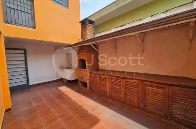 Sobrado 190,00m² com 3 suítes, comercial e/ou residencial para aluguel na vila campo grande !