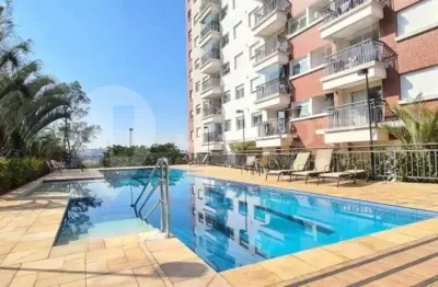 Belo apartamento todo reformado com muito bom gosto. são 3 dormitórios sendo 1 suíte rica em armário
