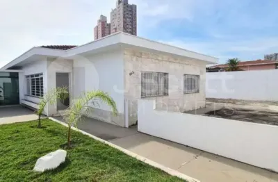 Apartamento com 3 quartos para alugar na Avenida Coronel Octaviano de Freitas Costa, 253, Veleiros, São Paulo