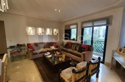 Apartamento para venda tem 145 metros quadrados com 3 quartos.