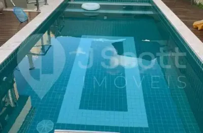Belo sobrado em condomínio fechado na grande são paulo