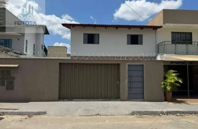 Ap. 2/4, com banheiro social, todo reformado e garagem, valor r$ 2.050,00