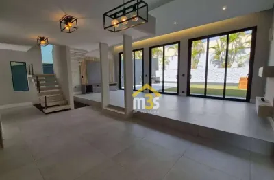 Lindíssima casa nova no residencia 4, 3 suítes, 4 vagas, com 369m² por $ 3.800.000,00