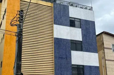 Apartamento com 4 quartos à venda na rua barão de macaúbas, 55, macaúbas, salvador, 100 m2 por r$ 220.000