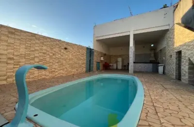 Excelente oportunidade – casa em condomínio com piscina e área gourmet