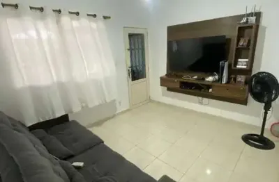 Casa com 2 quartos à venda na Vila Rica, Pindamonhangaba 