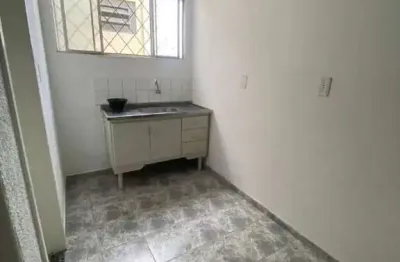 Kitnet / Stúdio para alugar no Centro, Pindamonhangaba 