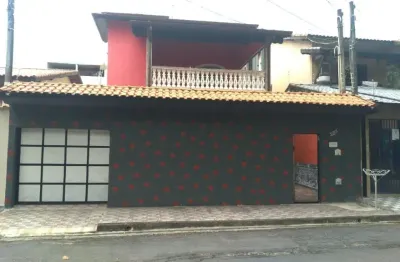 Casa com ótima localização, próximo a supermercados, lotérica, padaria ,academia de ginástica ,sesi, senai, posto de saúde e escolas.
