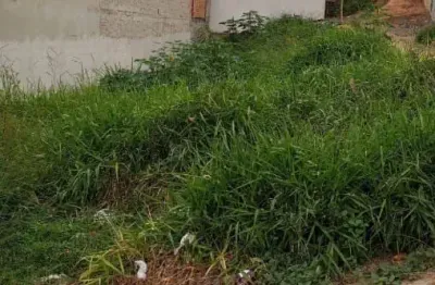Ótimo terreno no jardim do marquês, com uma boa localização.