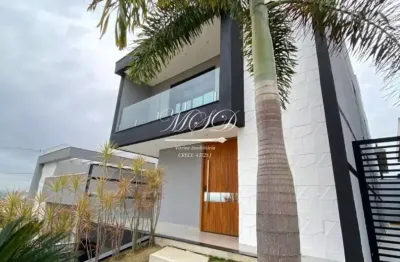 Excelente sobrado de alto padrão no condomínio residencial fogaça.