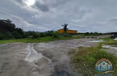 Excelente oportunidade de área ampla localizada no bairro enseada em são sebastião!