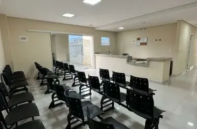 Excelente oportunidade de clinica para locação localizada no bairro indaiá em caraguatatuba