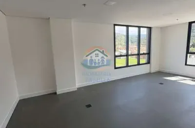 Excelente oportunidade de sala comercial no edifício green office localizado no bairro sumaré em caraguatatuba-sp!