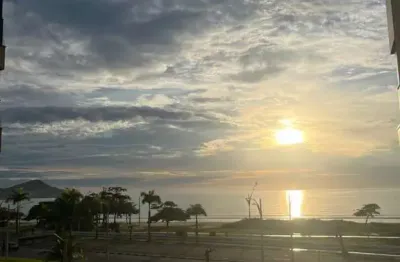 Excelente apartamento novo com vista mar localizado no bairro indaiá em caraguatatuba!