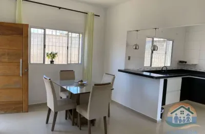 Excelente imóvel localizado no bairro balneário dos golfinhos em caraguatatuba!
