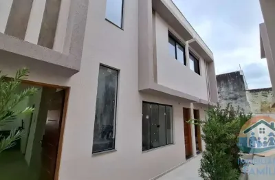 Excelente sobrado novo em condomínio localizado no bairro pontal santa marina em caraguatatuba!