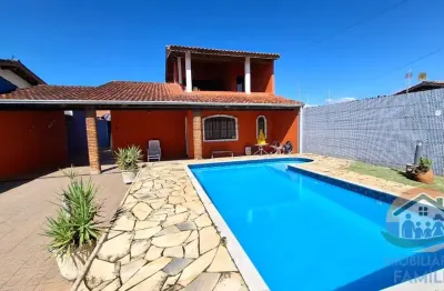 Excelente oportunidade de sobrado localizado no bairro pontal de santa marina em caraguatatuba-sp!