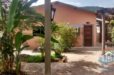 Excelente imóvel á venda localizado no bairro rio do ouro em caraguatatuba!