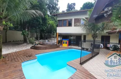 Excelente sobrado de alto padrão localizado no condomínio park imperial massaguaçu em caraguatatuba!
