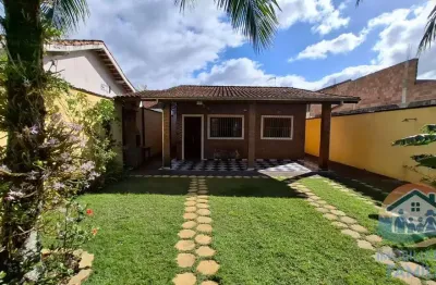 Excelente imóvel á venda localizado próximo a praia no bairro martim de sá em caraguatatuba-sp!